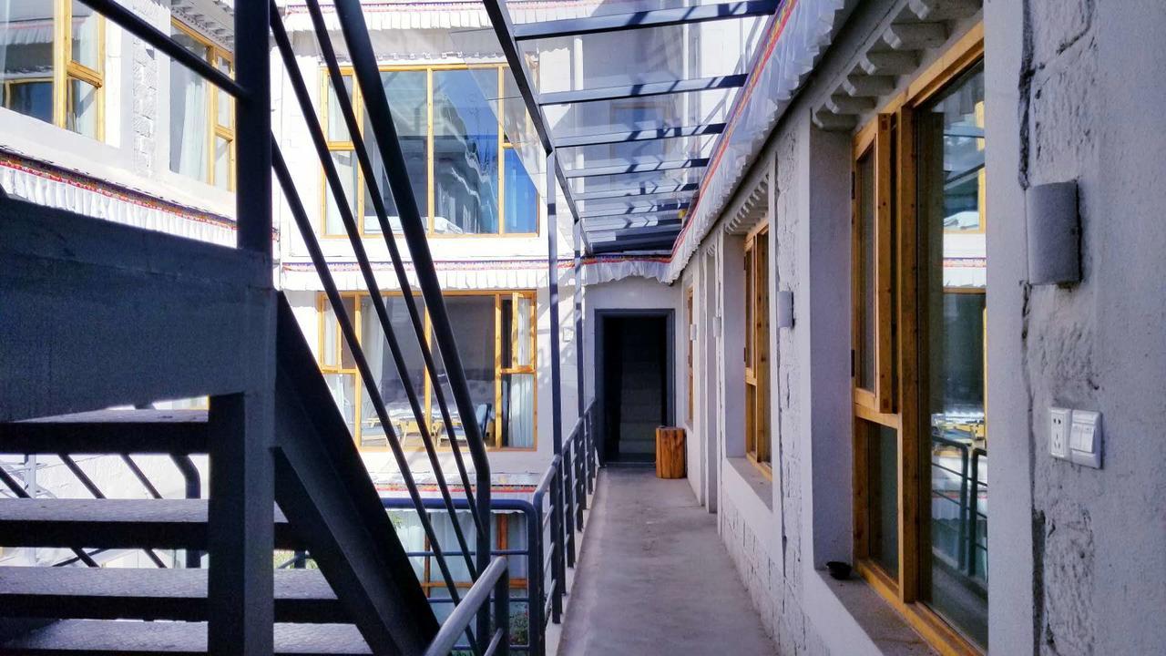 Fengma Feiyang Hostel Lassa Exterior foto