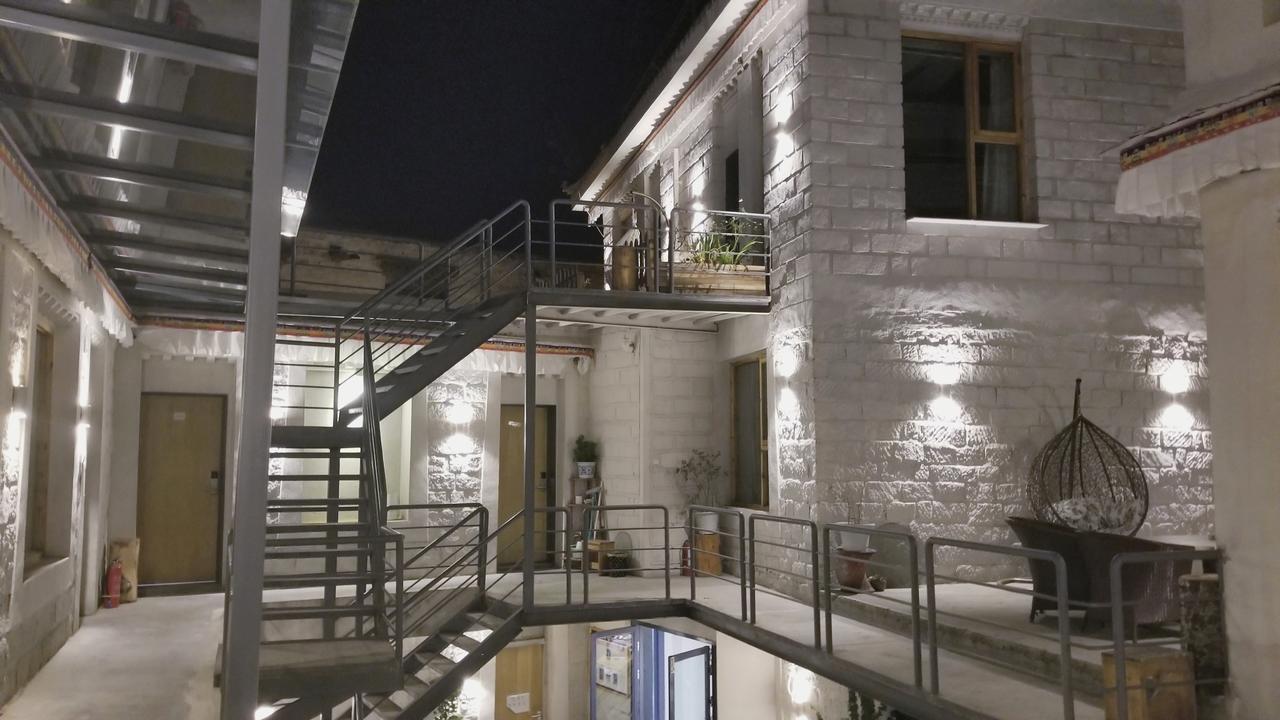 Fengma Feiyang Hostel Lassa Exterior foto