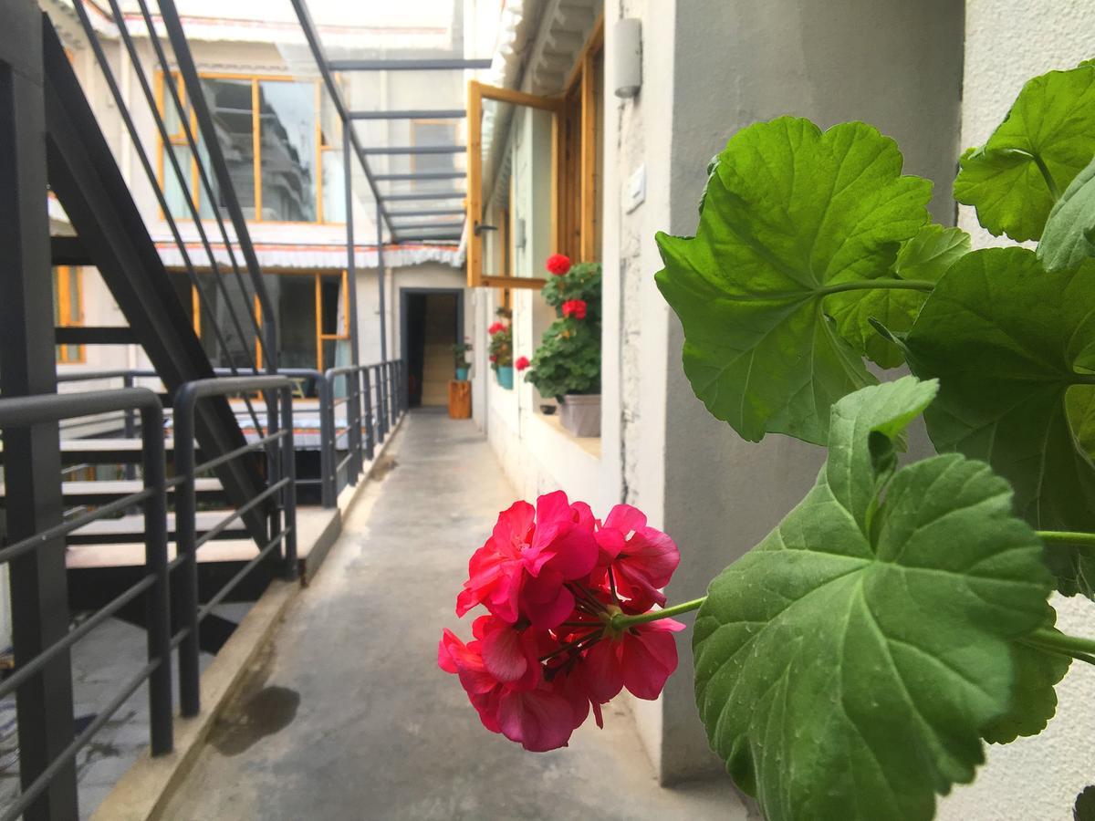 Fengma Feiyang Hostel Lassa Exterior foto