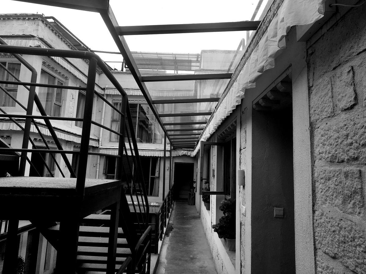 Fengma Feiyang Hostel Lassa Exterior foto